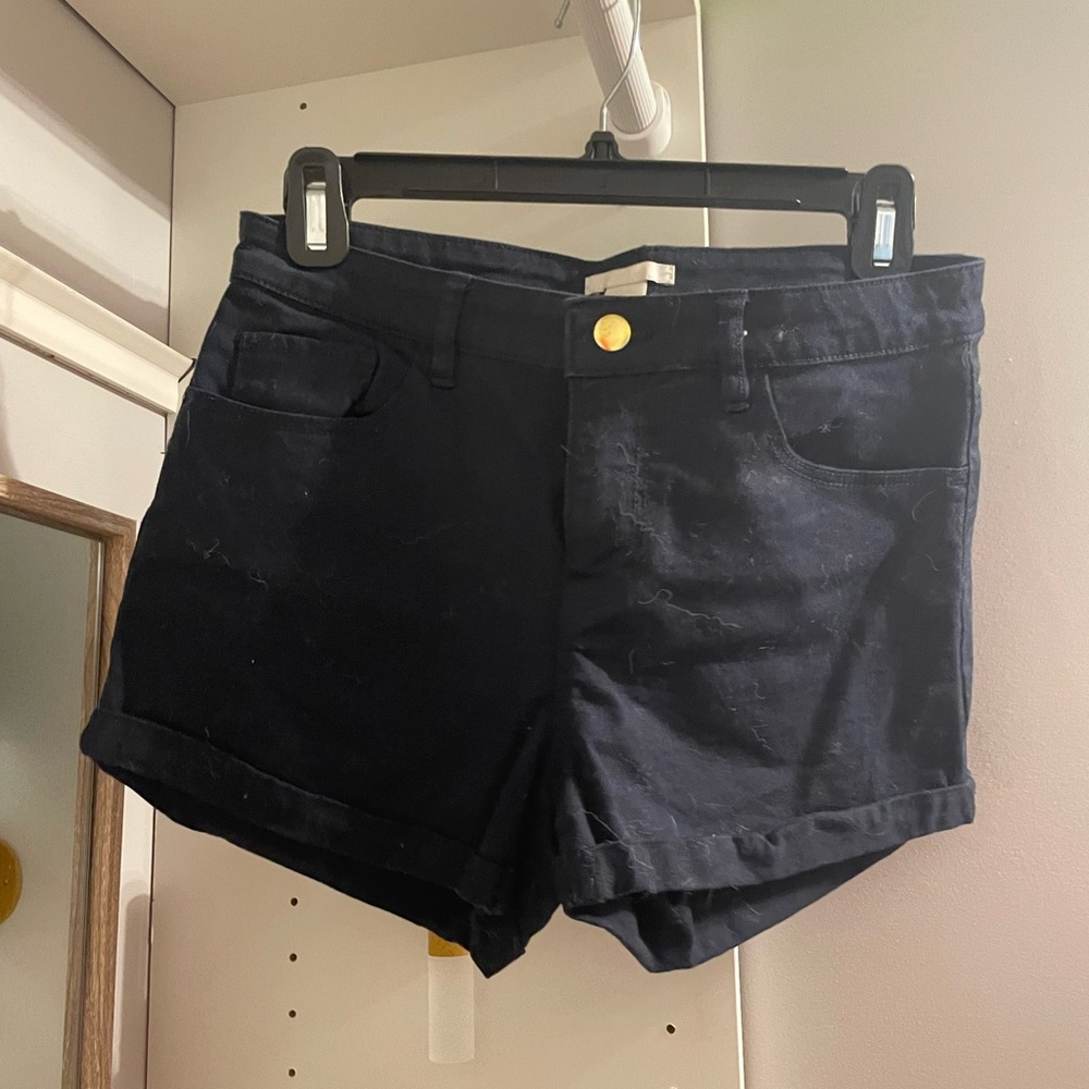 H&M Navy Blue High Waisted Cuffed Shorts NWOT